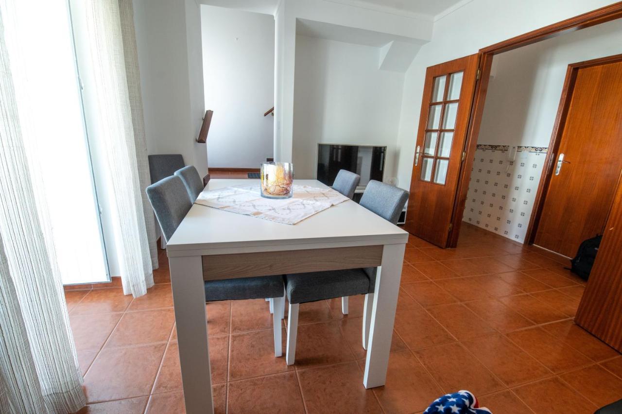 Bayview Nazare A Sua Casa A Beira Mar - 20 Mt Da Praia E Da Famosa Bola Nivea Bagian luar foto