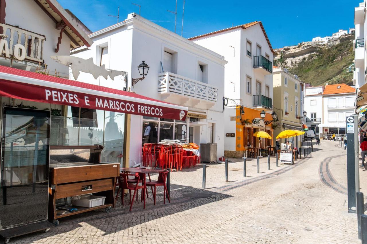 Bayview Nazare A Sua Casa A Beira Mar - 20 Mt Da Praia E Da Famosa Bola Nivea Bagian luar foto