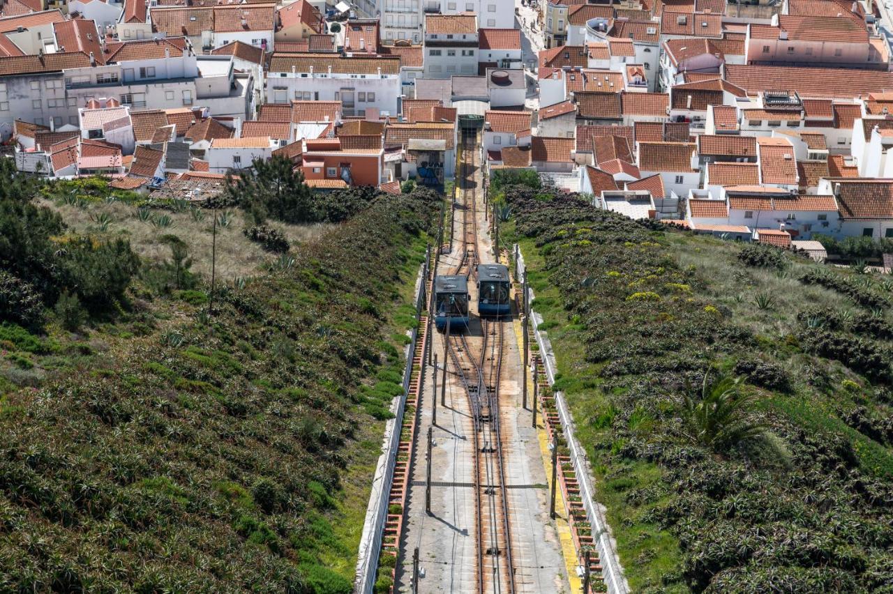 Bayview Nazare A Sua Casa A Beira Mar - 20 Mt Da Praia E Da Famosa Bola Nivea Bagian luar foto